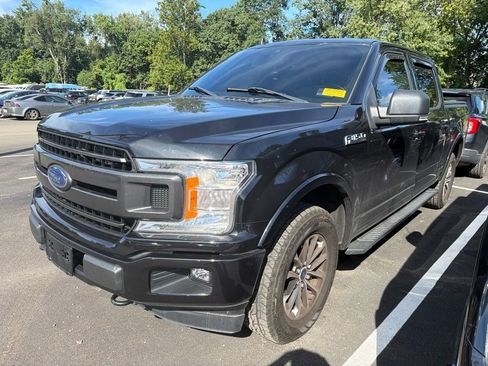 Used 2019 Ford F150 XLT w/ Equipment Group 302A Luxury AWD/4WD image 2