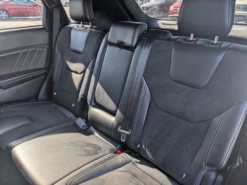 Used 2019 Ford Edge ST w/ Equipment Group 401A AWD/4WD image 7