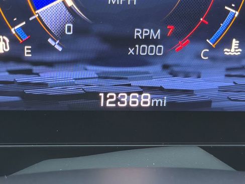 Used 2025 Chevrolet Tahoe Premier w/ Sun And Tow Package image 18