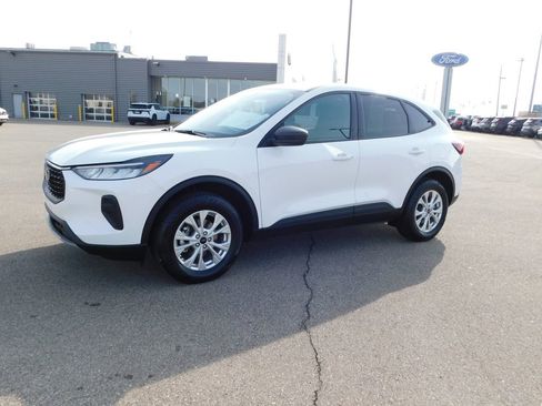 Used 2025 Ford Escape Active image 7