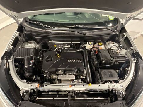 Used 2022 Chevrolet Equinox LT image 41