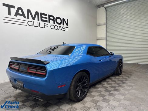 Used 2018 Dodge Challenger R/T Scat Pack image 7