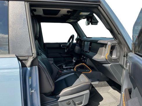 Used 2024 Ford Bronco Badlands image 22