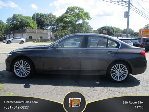Used 2015 BMW 328i xDrive Sedan AWD/4WD image 3