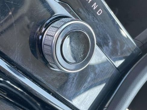 Used 2023 Jeep Grand Cherokee L Laredo image 30