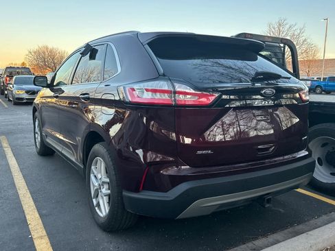 Certified 2022 Ford Edge SEL w/ Convenience Package image 6
