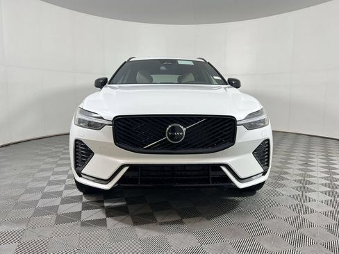 New 2026 Volvo XC60 B5 Plus w/ Protection Package Premier AWD/4WD image 3