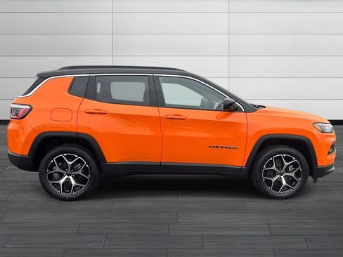 New 2026 Jeep Compass Limited image 3