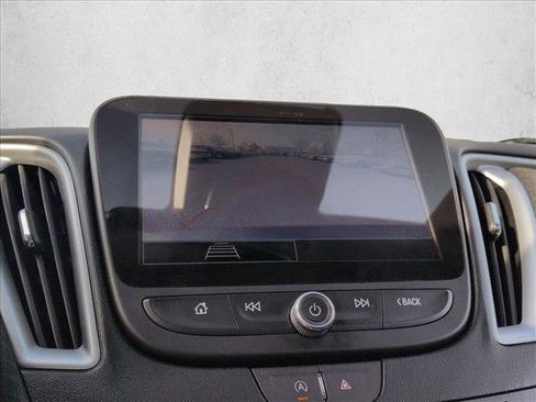 Used 2023 Chevrolet Malibu LT FWD image 13