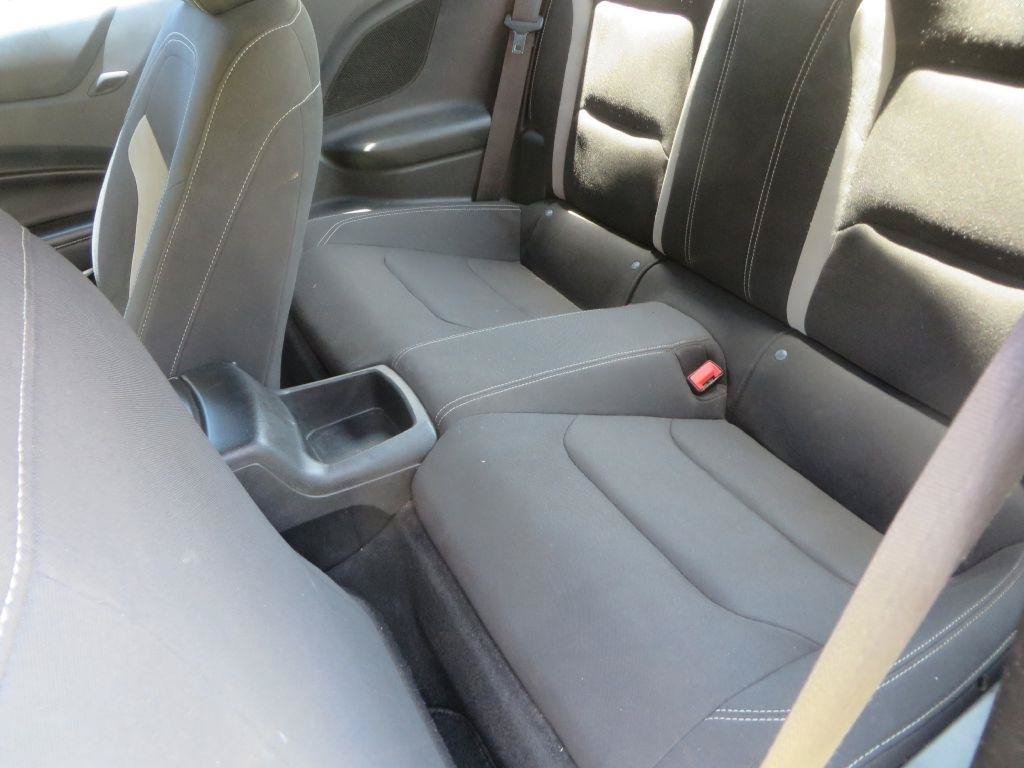 Used 2022 Chevrolet Camaro LT RWD image 22