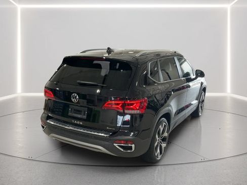 Used 2023 Volkswagen Taos SEL AWD/4WD image 6