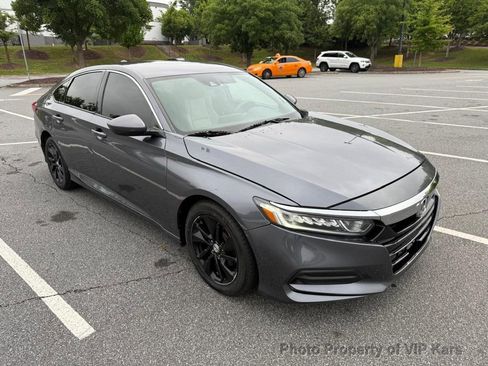 Used 2020 Honda Accord LX image 3