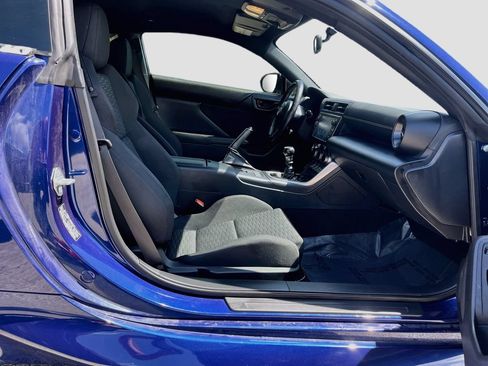 Used 2023 Toyota GR86 RWD image 25
