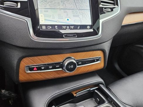 Certified 2023 Volvo XC90 T8 Plus AWD/4WD image 25