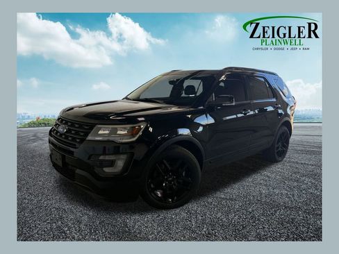 Used 2017 Ford Explorer Sport AWD/4WD image 1