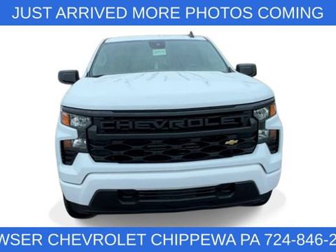 Used 2024 Chevrolet Silverado 1500 Custom w/ Turbomax Blackout Package image 3