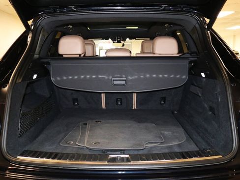 Used 2020 Porsche Cayenne Turbo AWD/4WD image 93