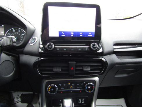 Used 2021 Ford EcoSport Titanium image 14
