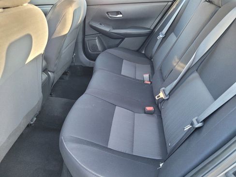 Used 2021 Nissan Sentra SV image 10