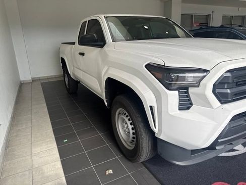 Certified 2025 Toyota Tacoma SR RWD image 5
