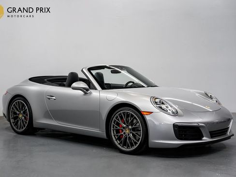 Used 2018 Porsche 911 Carrera S RWD image 1