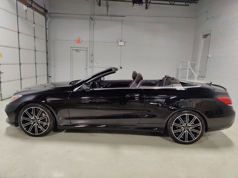 Used 2014 Mercedes-Benz E 550 Cabriolet image 16