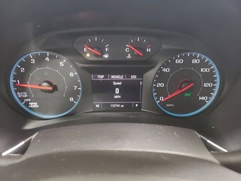 Used 2019 Chevrolet Equinox LS w/ LS Convenience Package FWD image 27