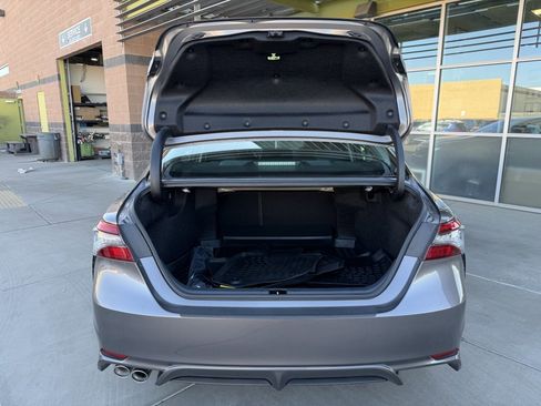 Used 2023 Toyota Camry XSE w/ Navigation Package image 36