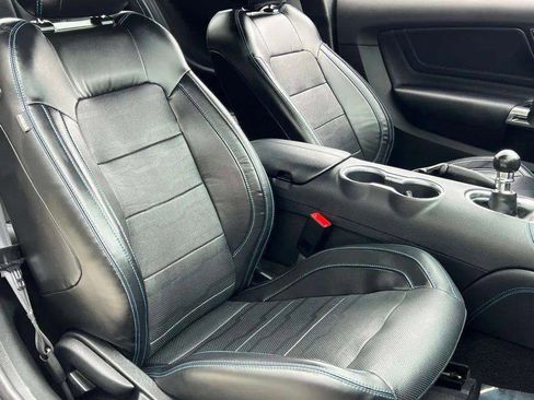 Used 2020 Ford Mustang GT Premium w/ Equipment Group 401A RWD image 19