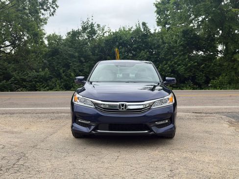 Used 2016 Honda Accord EX-L image 2
