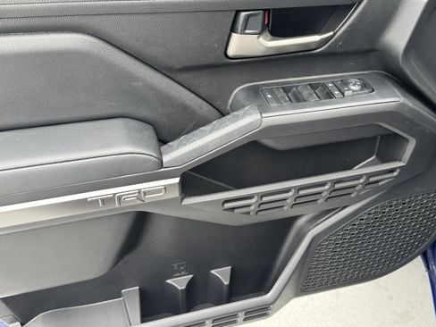 New 2025 Toyota Tacoma TRD Off-Road image 17