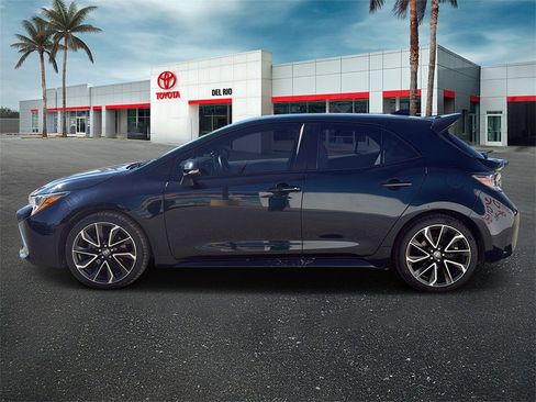 Used 2022 Toyota Corolla XSE image 5