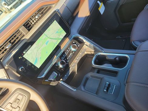 New 2026 GMC Sierra 2500 Denali w/ Denali Reserve Package image 38