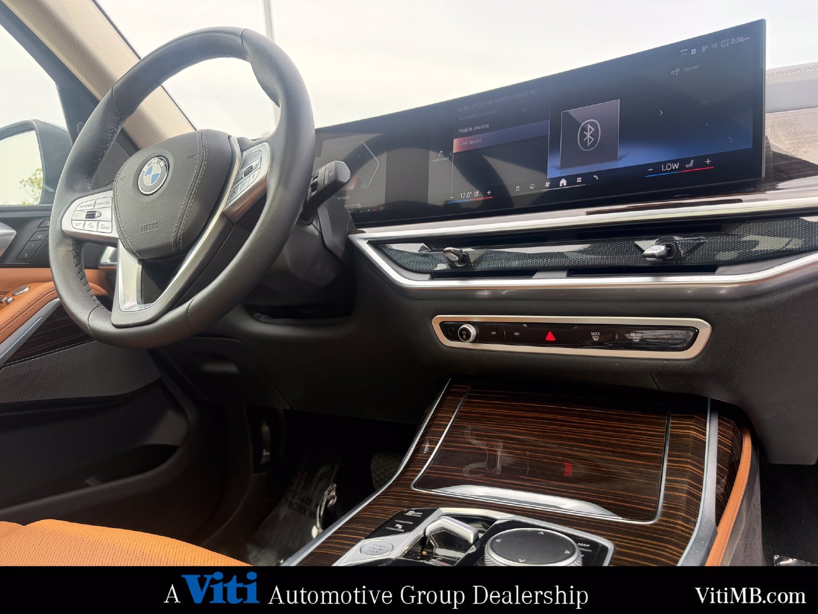 Used 2026 BMW X7 xDrive40i AWD/4WD image 31