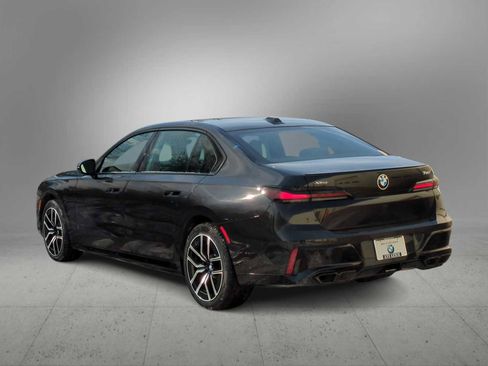 Certified 2024 BMW 760i xDrive w/ Executive Package image 6
