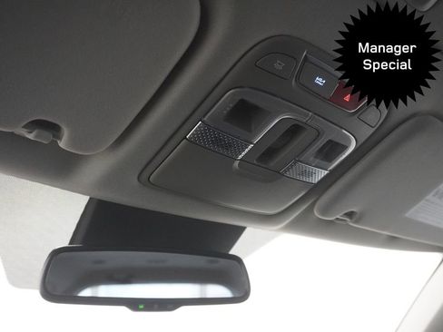 Used 2024 Kia Telluride EX image 16