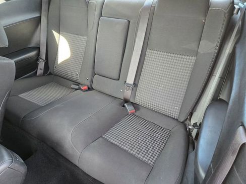 Used 2019 Dodge Challenger GT RWD image 7