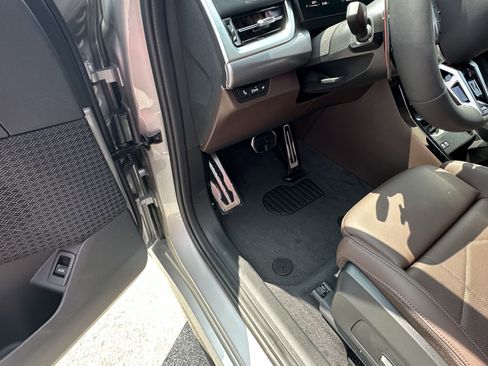 Used 2025 BMW X1 M35i w/ Premium Package AWD/4WD image 15