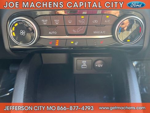 Certified 2022 Ford Escape SE w/ Cold Weather Package image 14