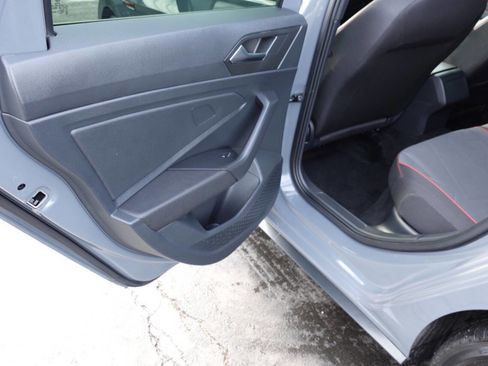 Used 2024 Volkswagen Jetta GLI 40th Anniversary Edition image 20