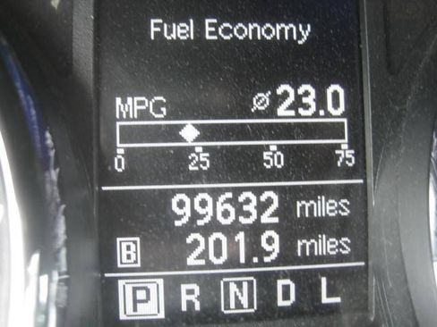 Used 2014 Nissan Rogue S w/ Convenience Package AWD/4WD image 29