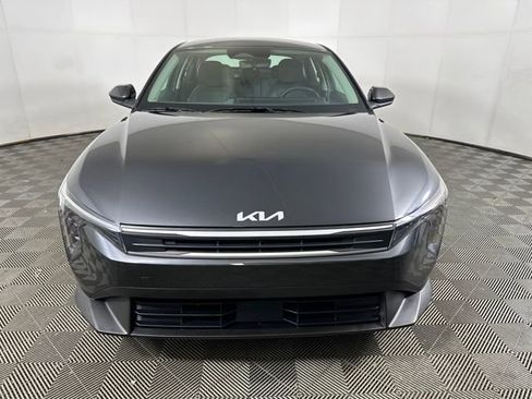Used 2025 Kia K4 LXS image 8