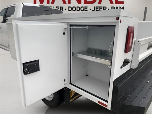 New 2024 RAM 4500 SLT w/ Quick Order Package 2YG SLT image 39