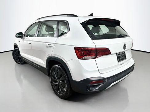 Used 2023 Volkswagen Taos S FWD image 5