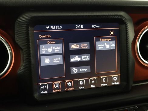 Used 2022 Jeep Gladiator Rubicon w/ LED Lighting Group AWD/4WD image 33