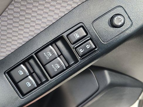 Used 2018 Subaru Forester 2.5i Premium AWD/4WD image 21