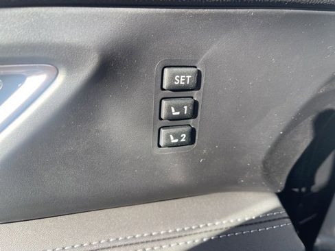 New 2026 Subaru Ascent Limited image 16