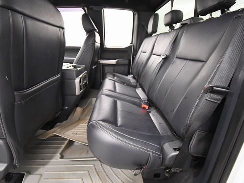 Used 2022 Ford F350 Lariat image 15