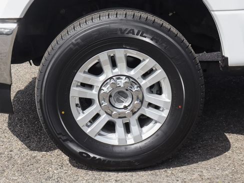 Used 2019 Ford F250 XLT AWD/4WD image 43