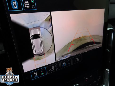 Used 2025 GMC Acadia Elevation image 20